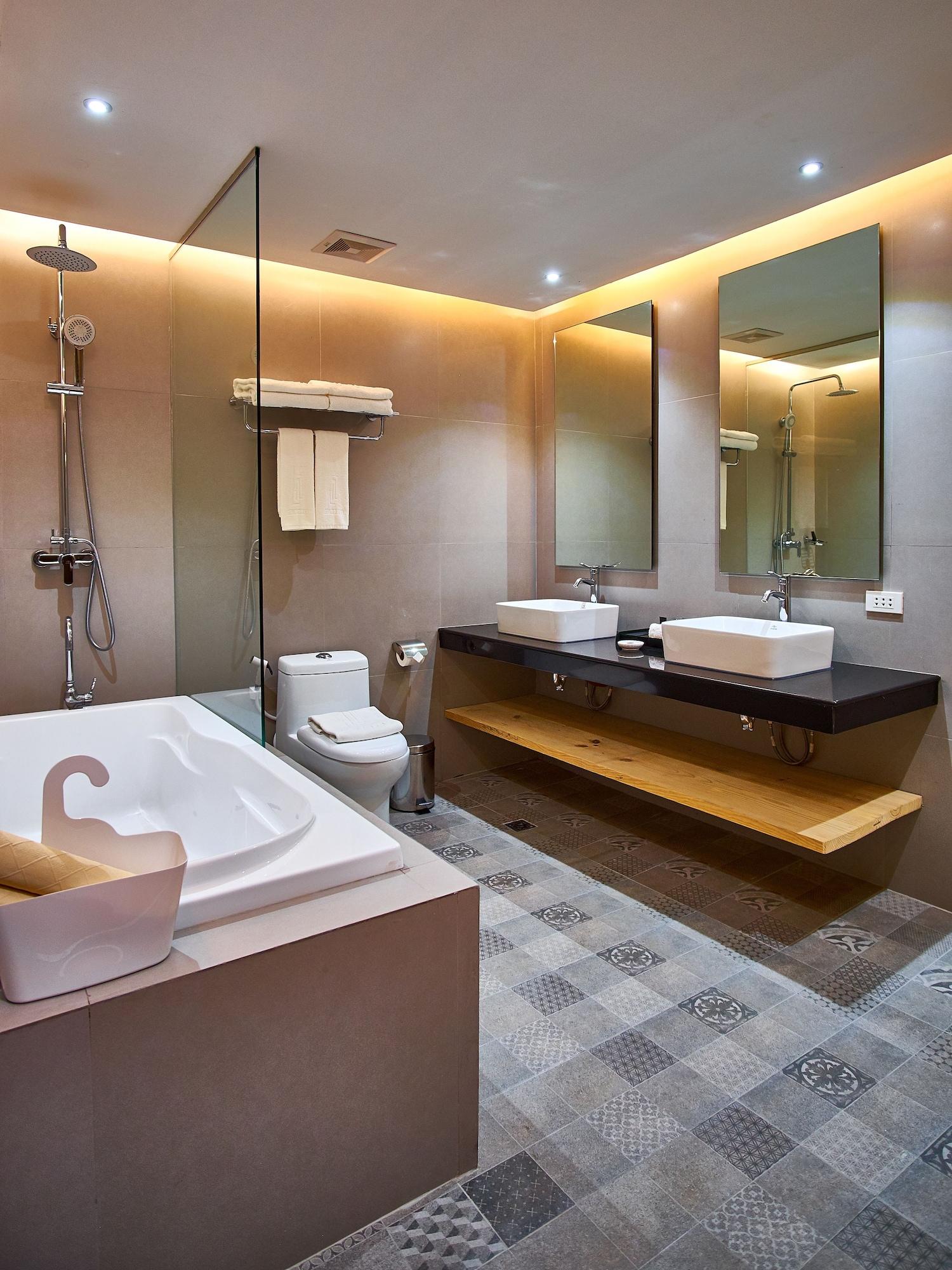 אילוילו J7 Hotel מראה חיצוני תמונה